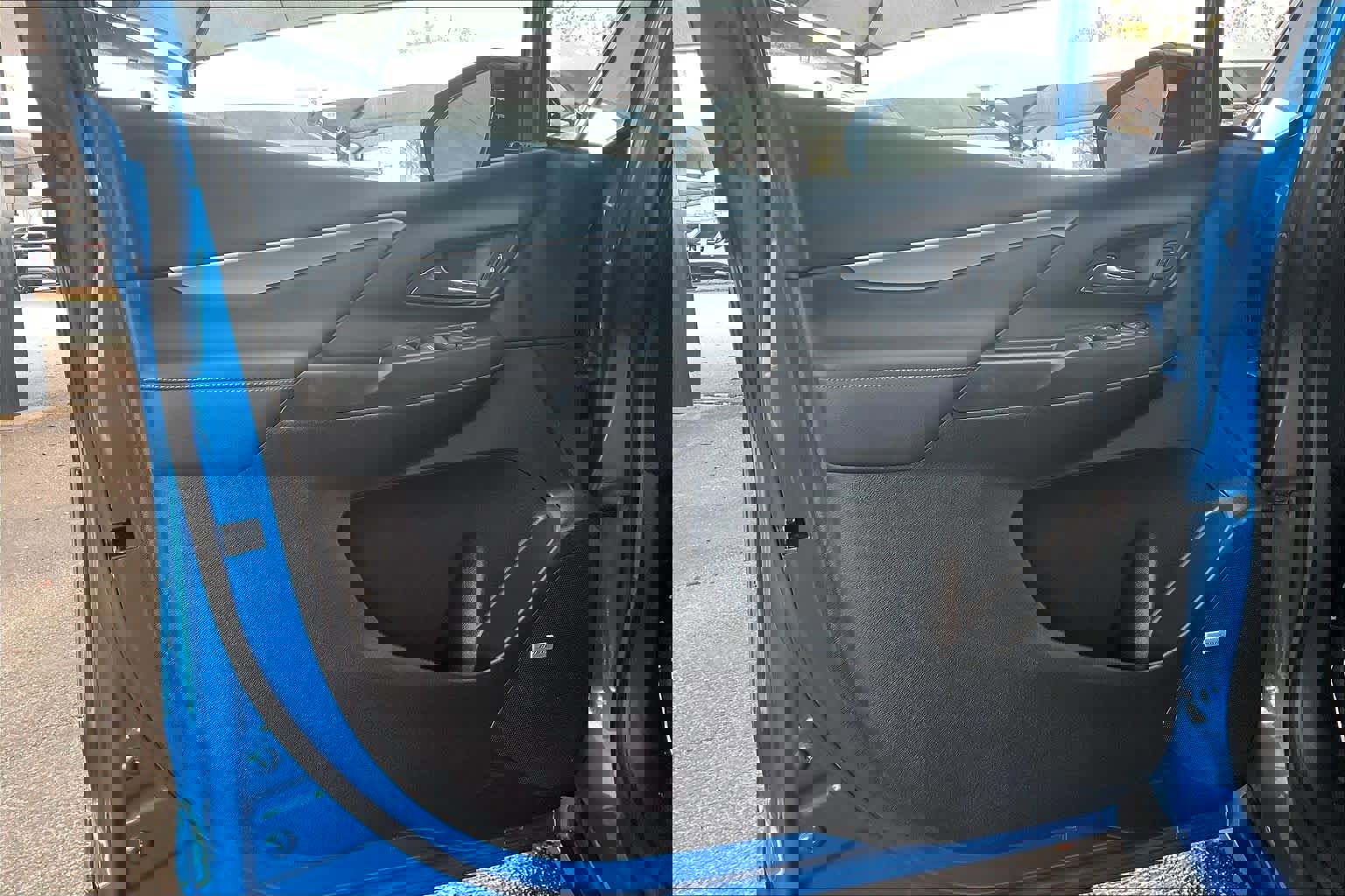 Used 2023 Chevrolet Bolt LT w/ Infotainment Package image 21