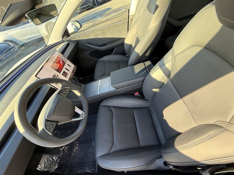 Used 2024 Tesla Model 3 Long Range AWD/4WD image 11