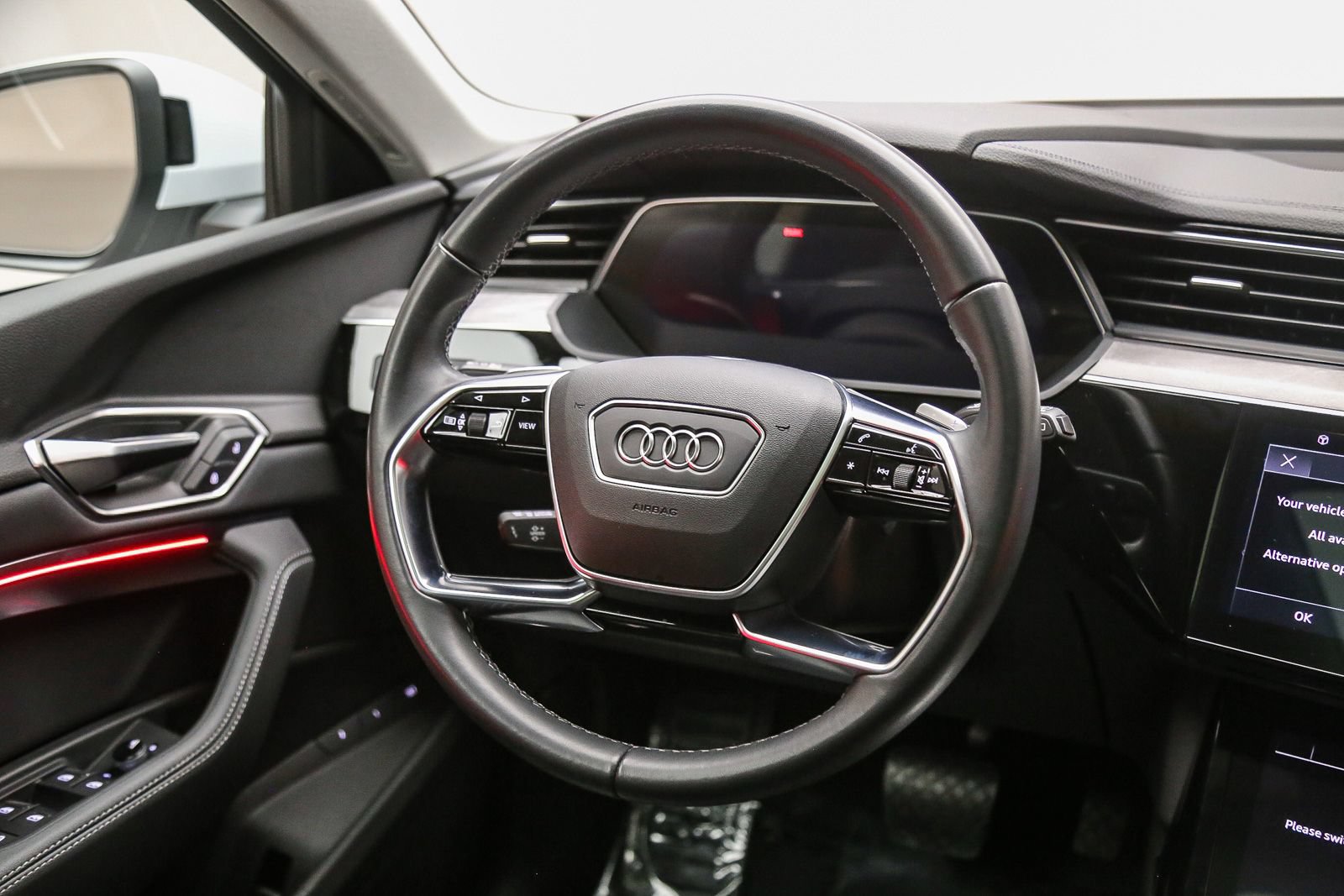 Certified 2024 Audi Q8 e-tron Premium AWD/4WD image 16
