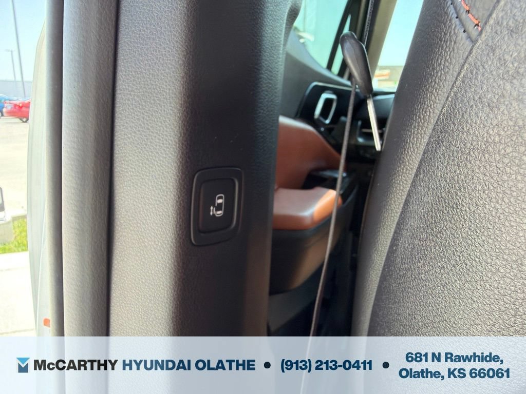 Used 2022 Kia Carnival SX Prestige FWD image 30