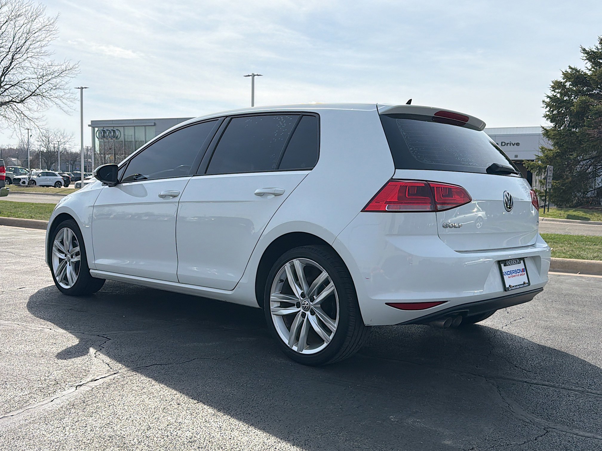 Used 2015 Volkswagen Golf TDI SEL image 12