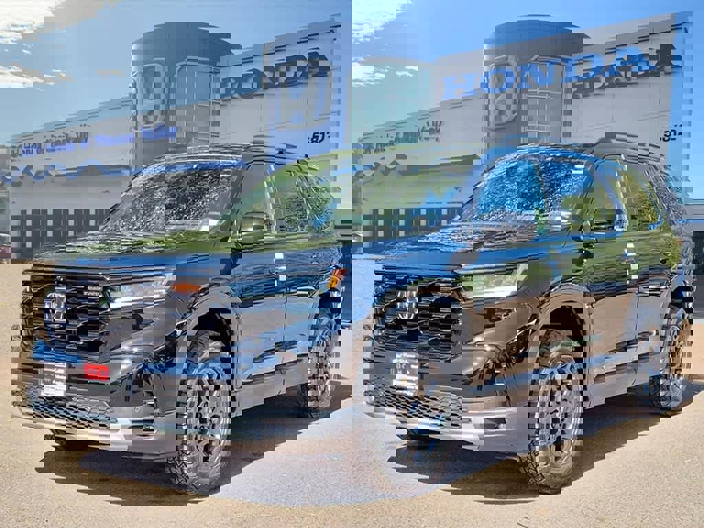 New 2025 Honda Pilot TrailSport