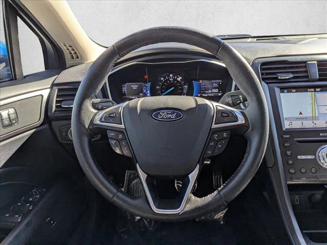 Used 2017 Ford Fusion Titanium image 24