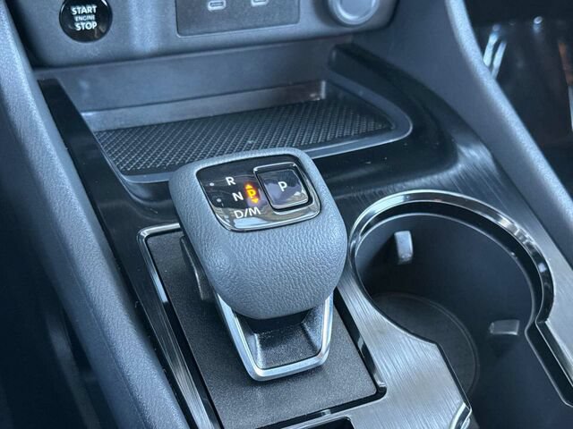 Used 2026 Nissan Rogue SV FWD image 23