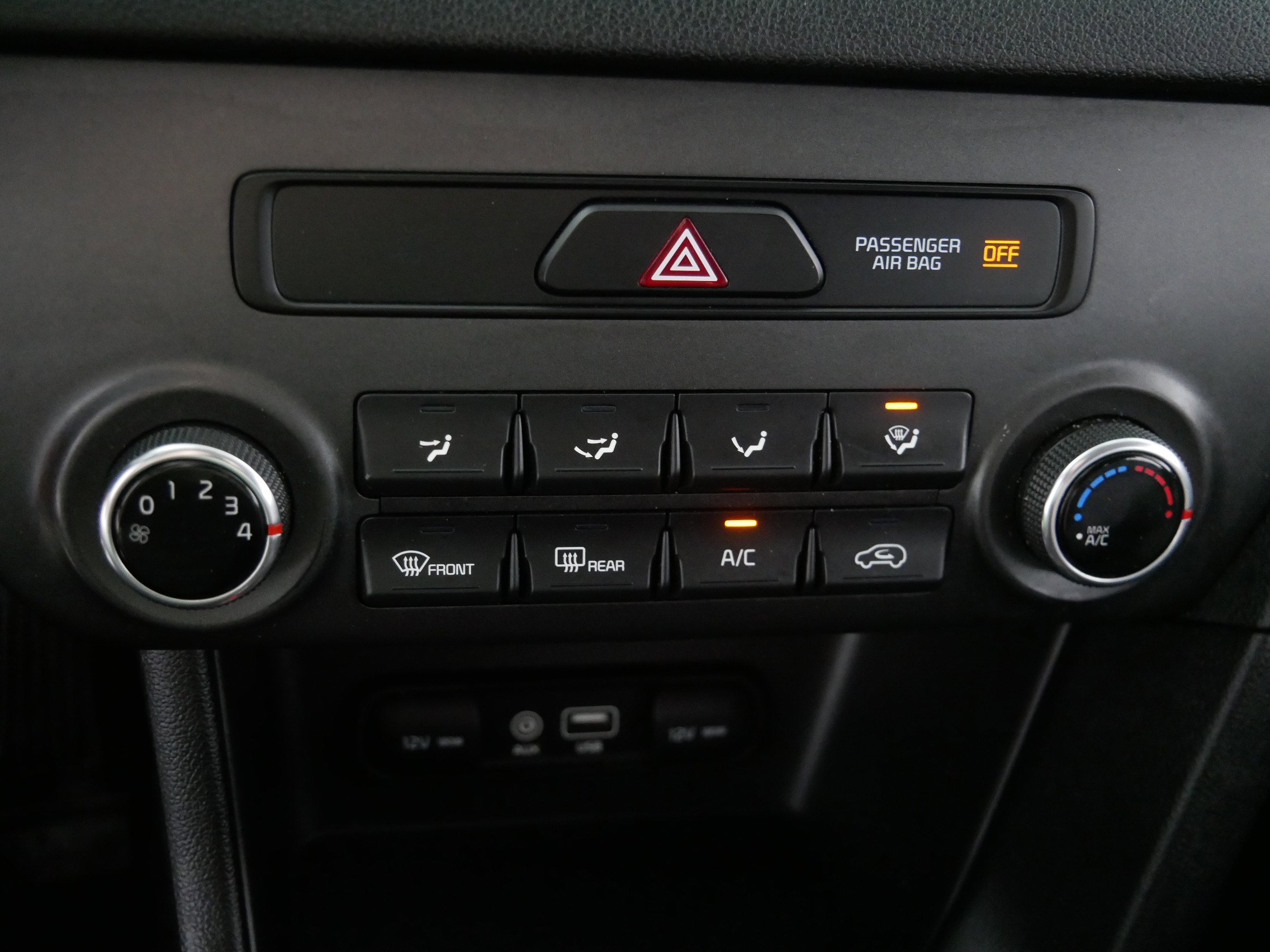 Used 2019 Kia Sportage LX image 23