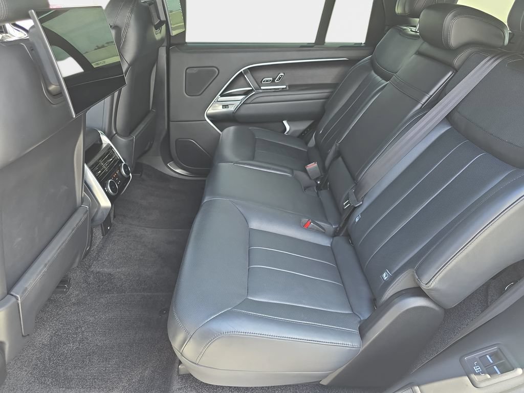 Certified 2023 Land Rover Range Rover Long Wheelbase Autobiography AWD/4WD image 16