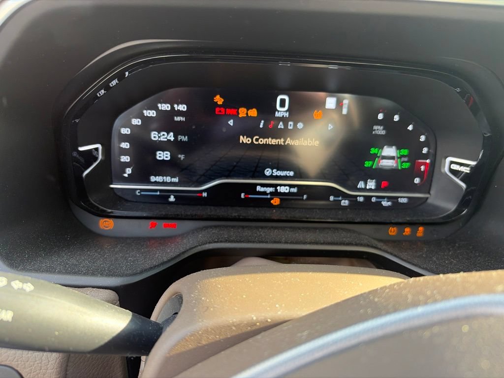 Used 2022 GMC Yukon Denali w/ Denali Premium Package AWD/4WD image 15