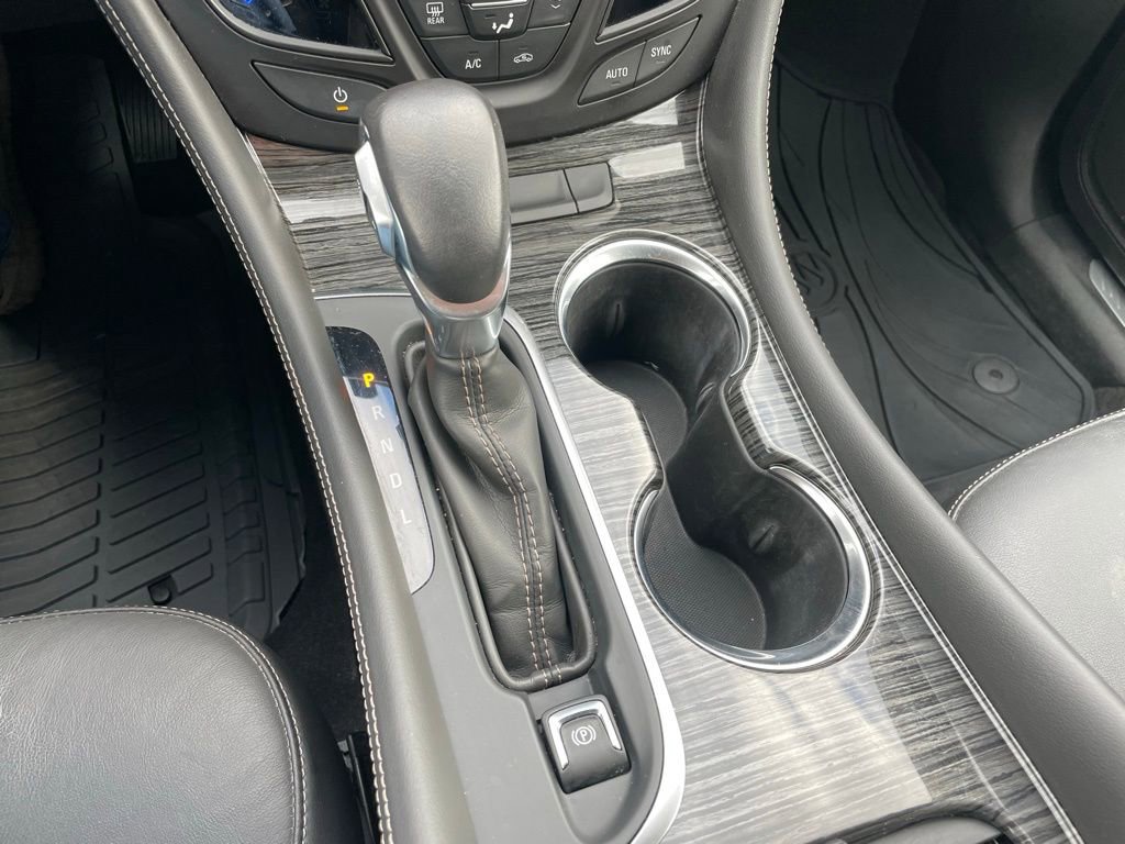 Used 2017 Buick Envision Essence image 13