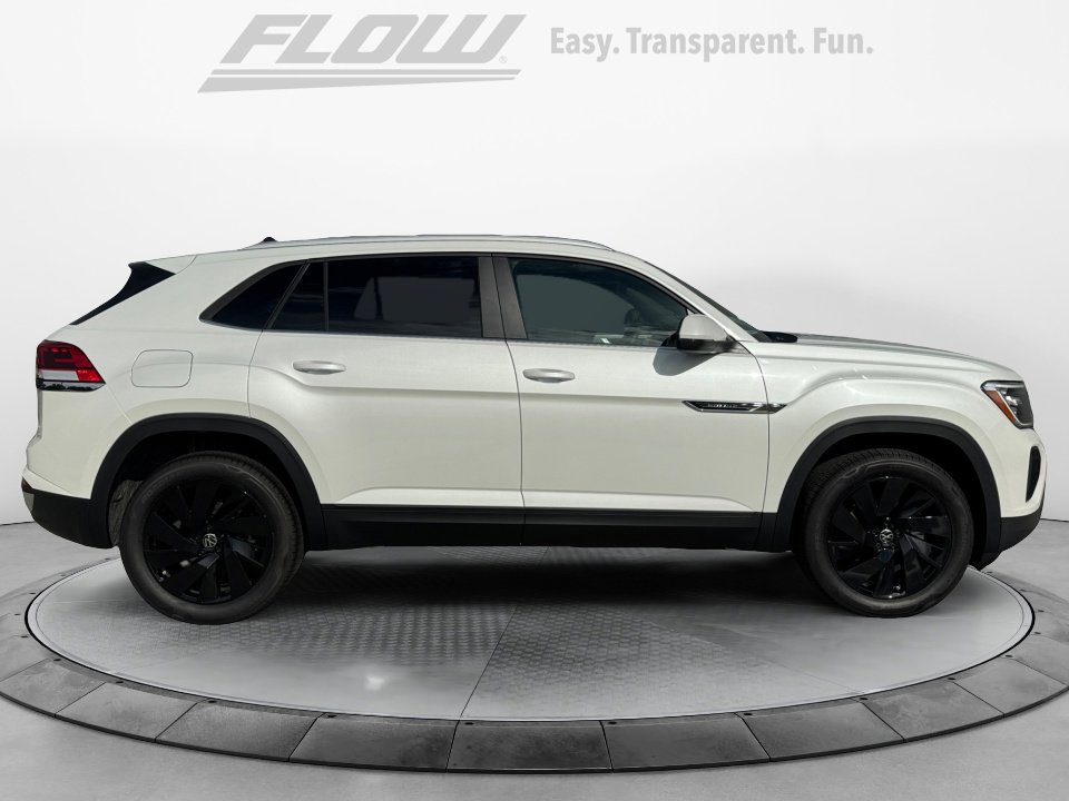 New 2026 Volkswagen Atlas Cross Sport SE image 8