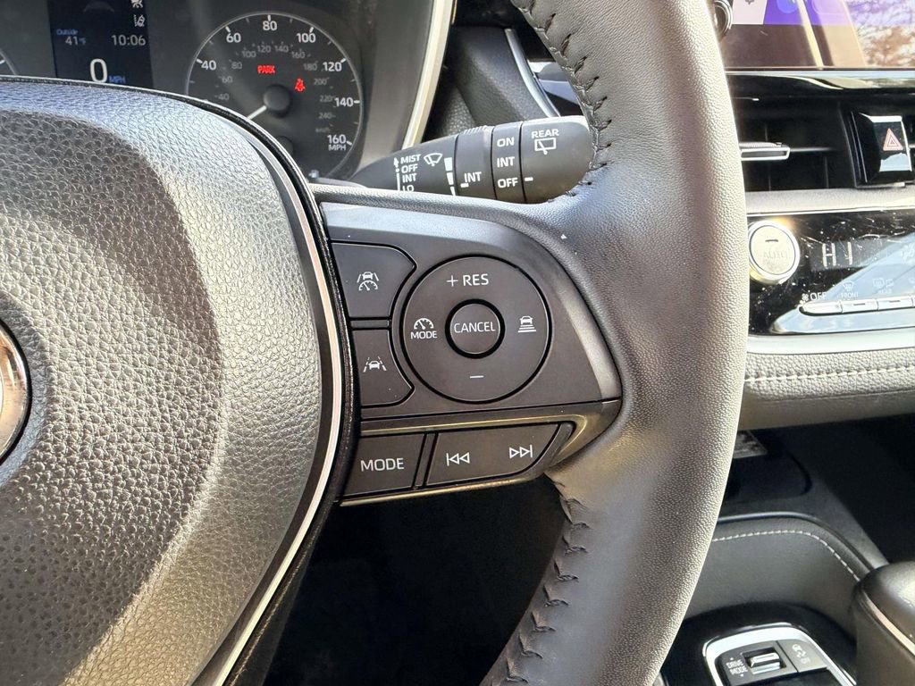 Used 2024 Toyota Corolla SE image 8