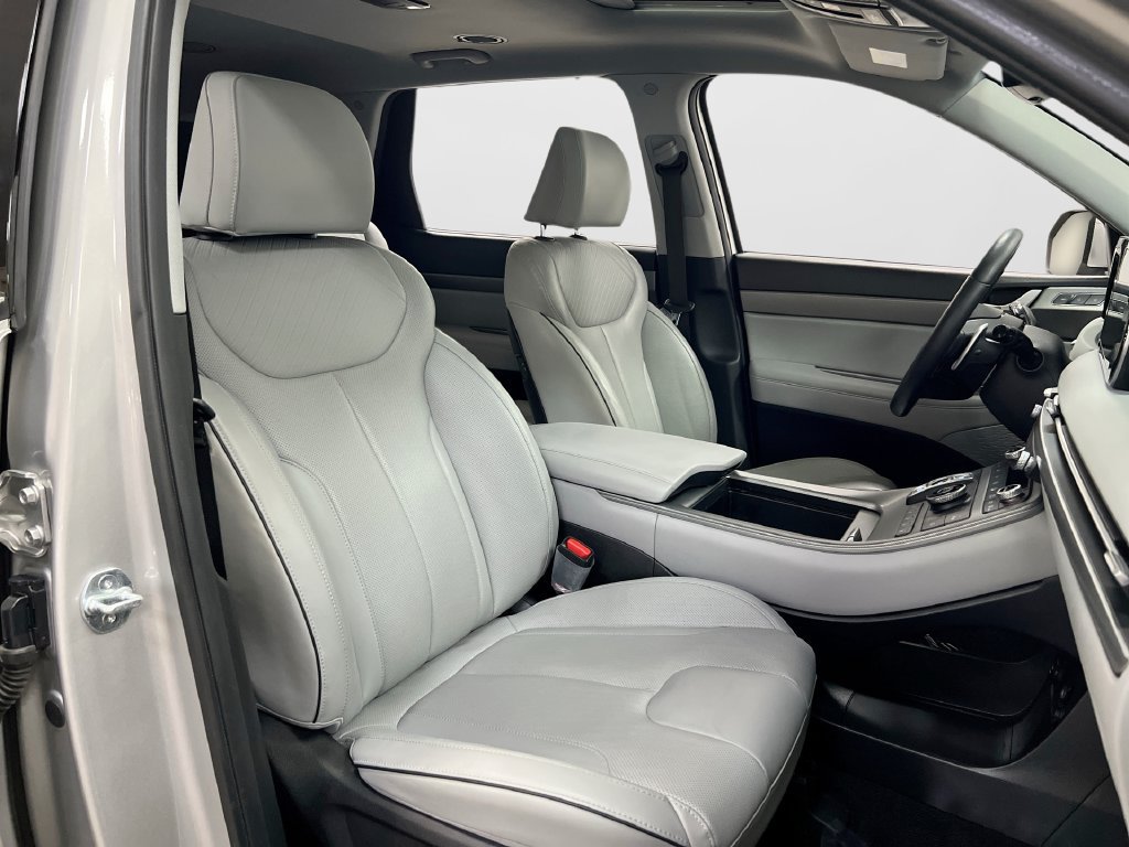 Used 2024 Hyundai Palisade SEL w/ Premium Package FWD image 34