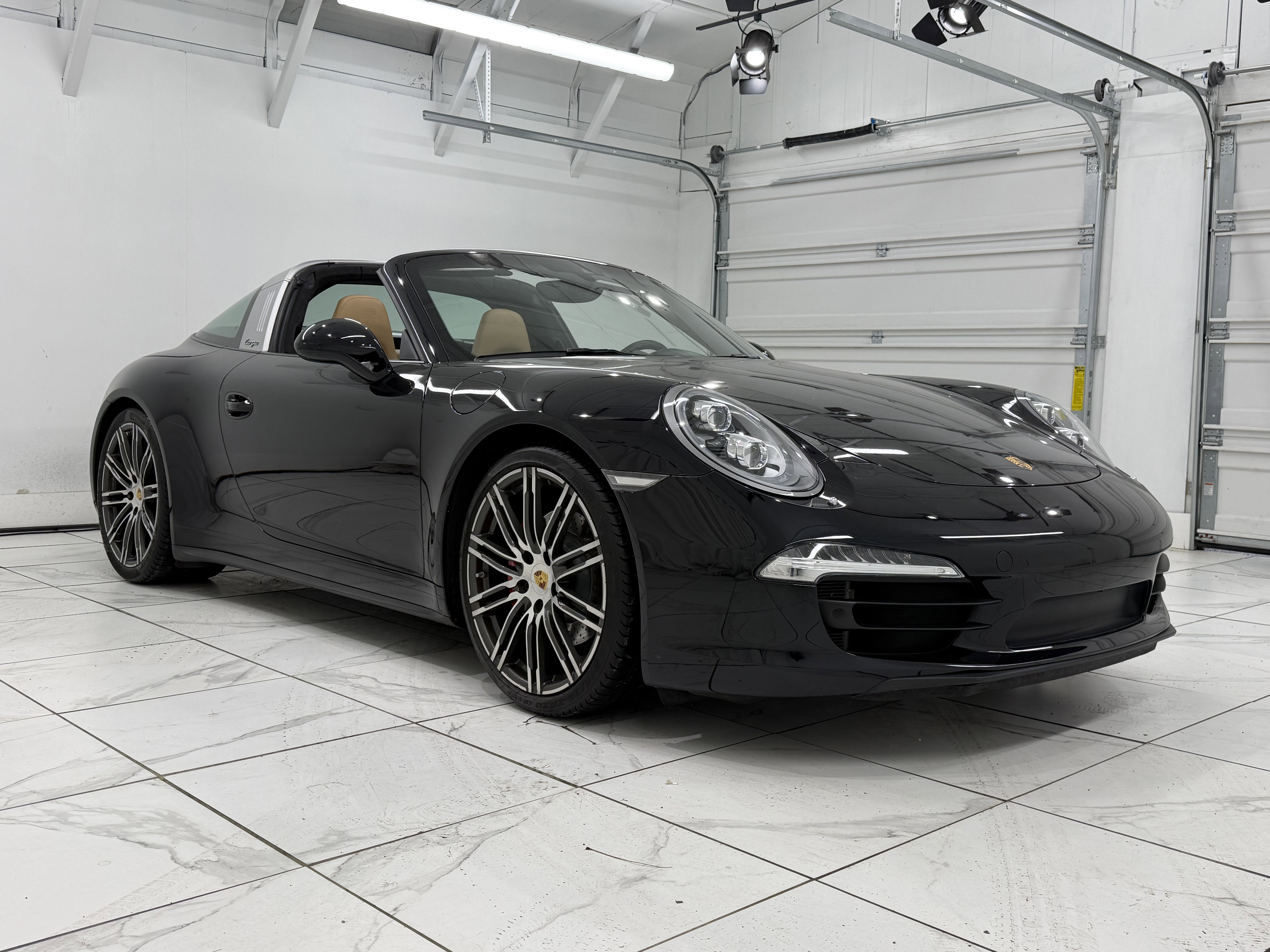 Certified 2016 Porsche 911 Targa 4S image 12