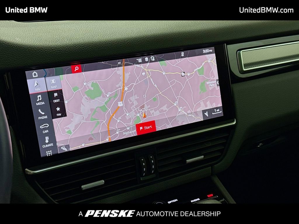 Used 2021 Porsche Cayenne image 10