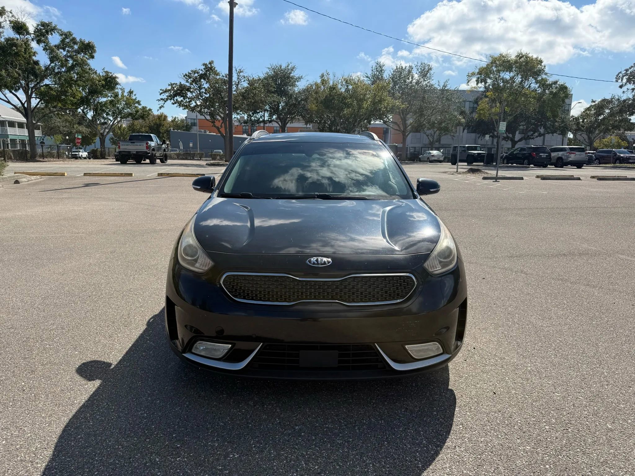 Used 2018 Kia Niro EX w/ EX Premium Package image 2