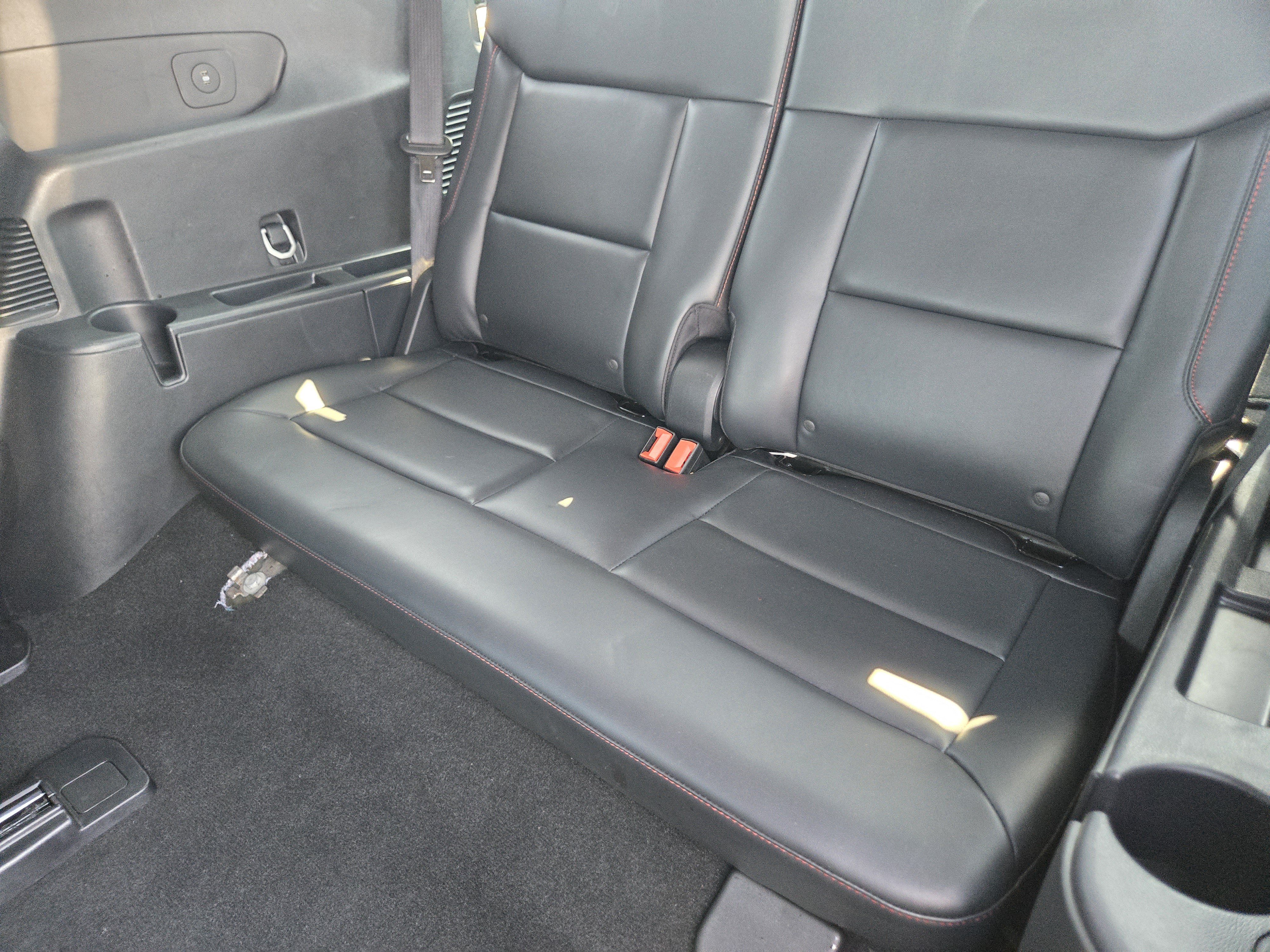 Used 2025 Ford Explorer ST-Line AWD/4WD image 28