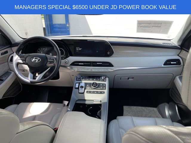 Used 2022 Hyundai Palisade Calligraphy w/ Winter Package image 31