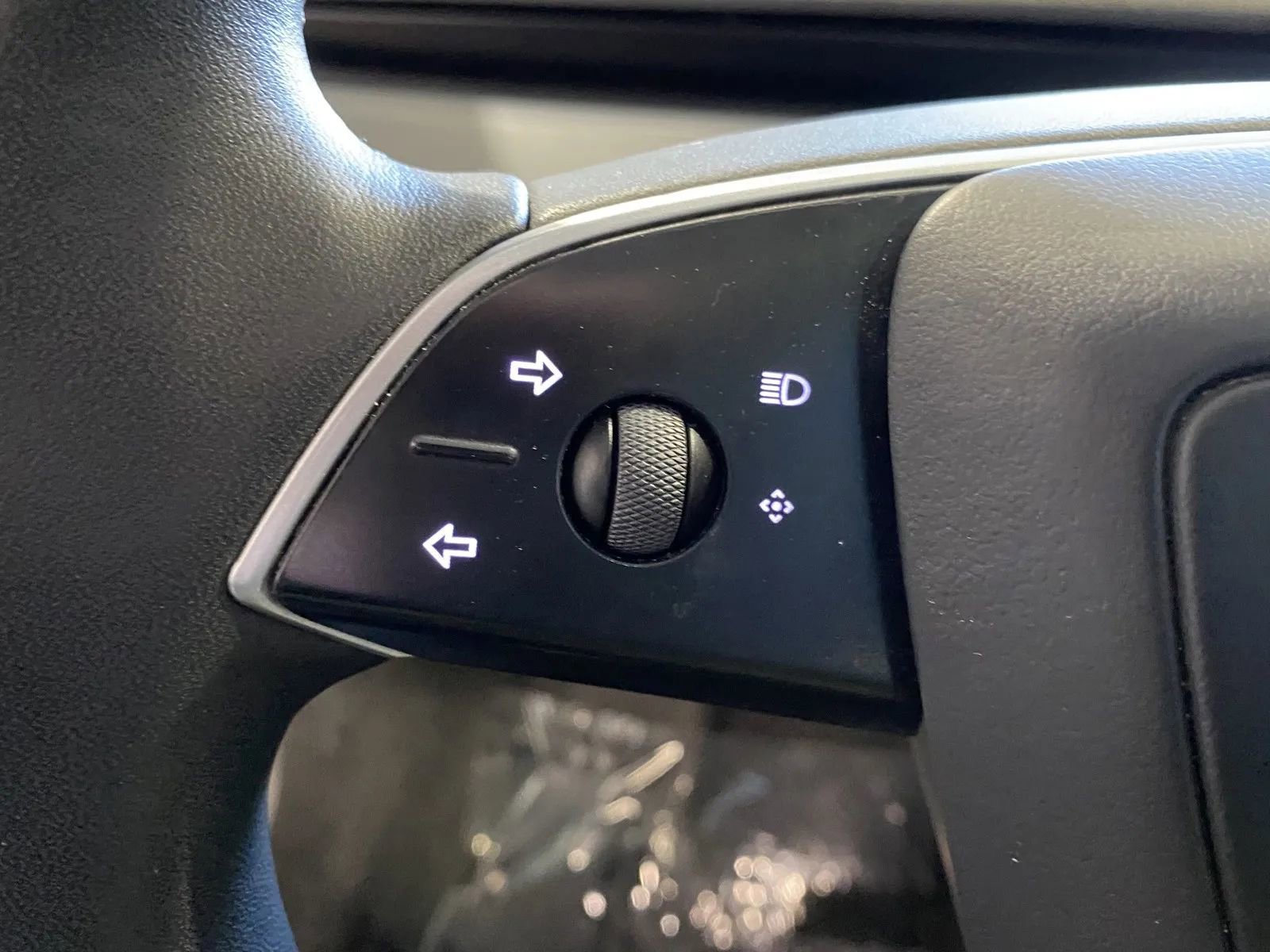 Used 2024 Tesla Model 3 image 18