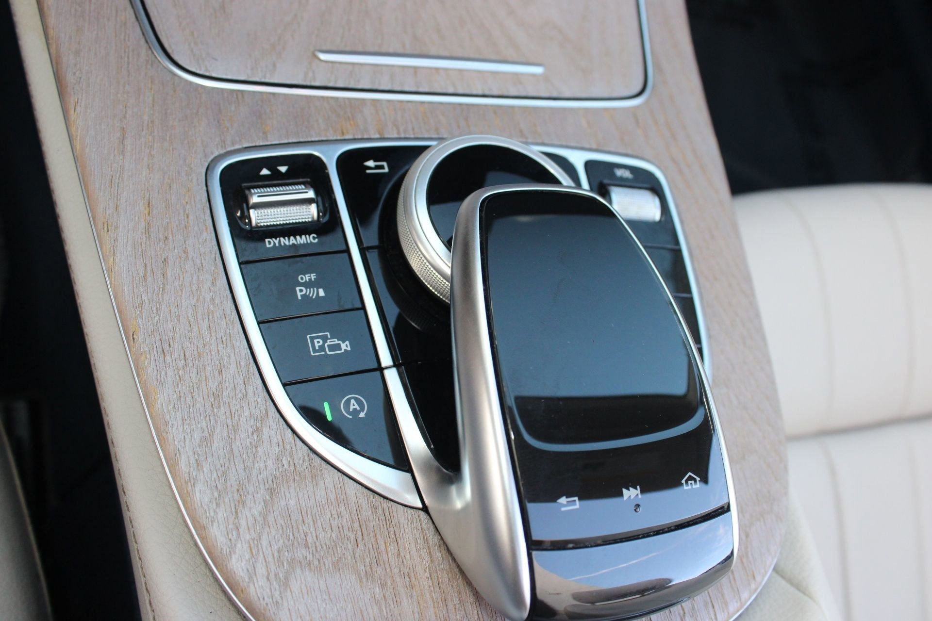 Used 2019 Mercedes-Benz E 450 Cabriolet image 29