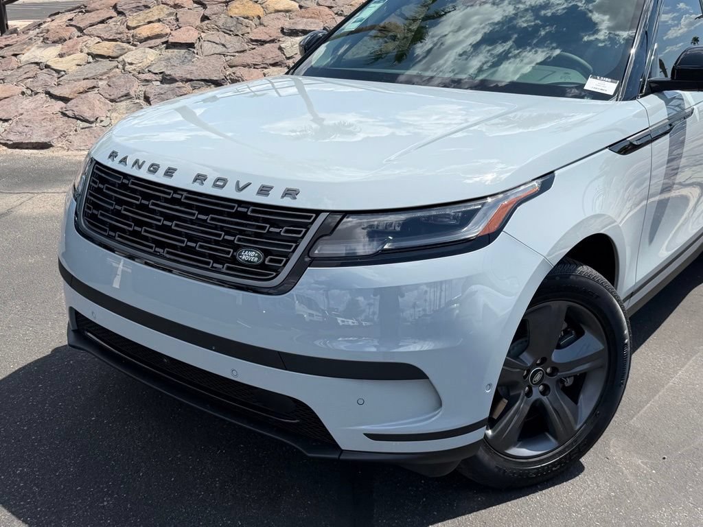 New 2026 Land Rover Range Rover Velar S AWD/4WD image 2