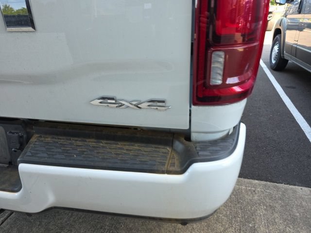 Used 2025 RAM 2500 Laramie w/ Sport Appearance Package AWD/4WD image 9