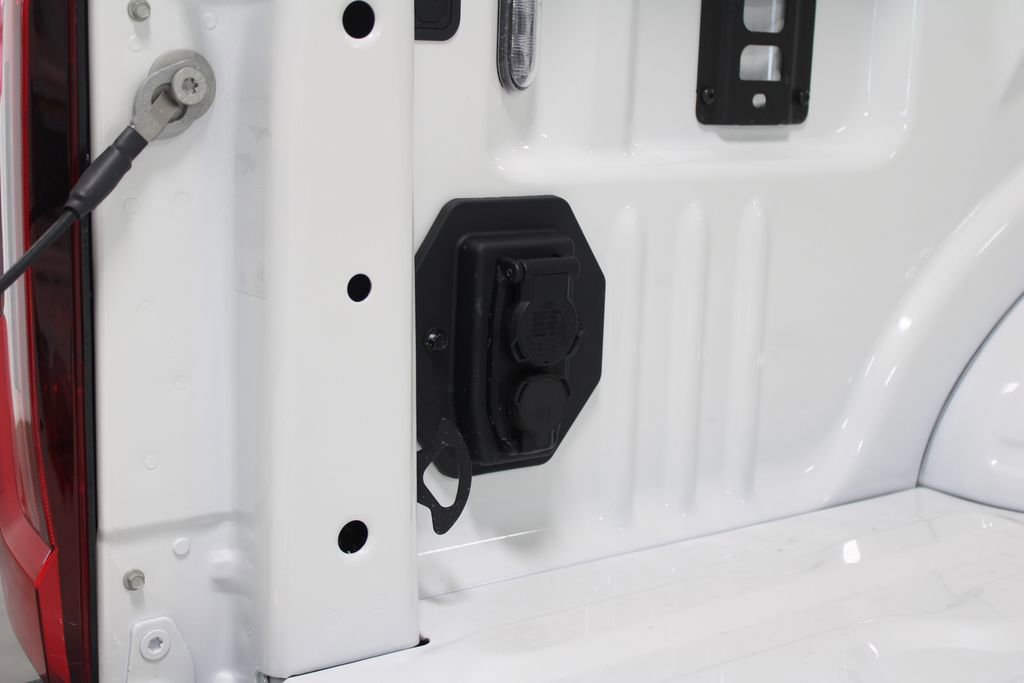 New 2026 Ford F250 Platinum image 18