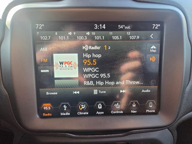 Used 2019 Jeep Renegade Limited w/ Quick Order Package 22P image 17