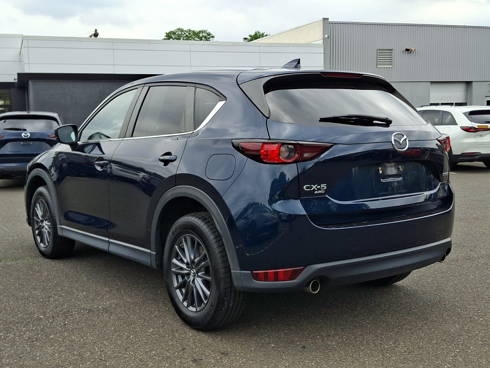 Used 2020 MAZDA CX-5 Touring AWD/4WD image 4