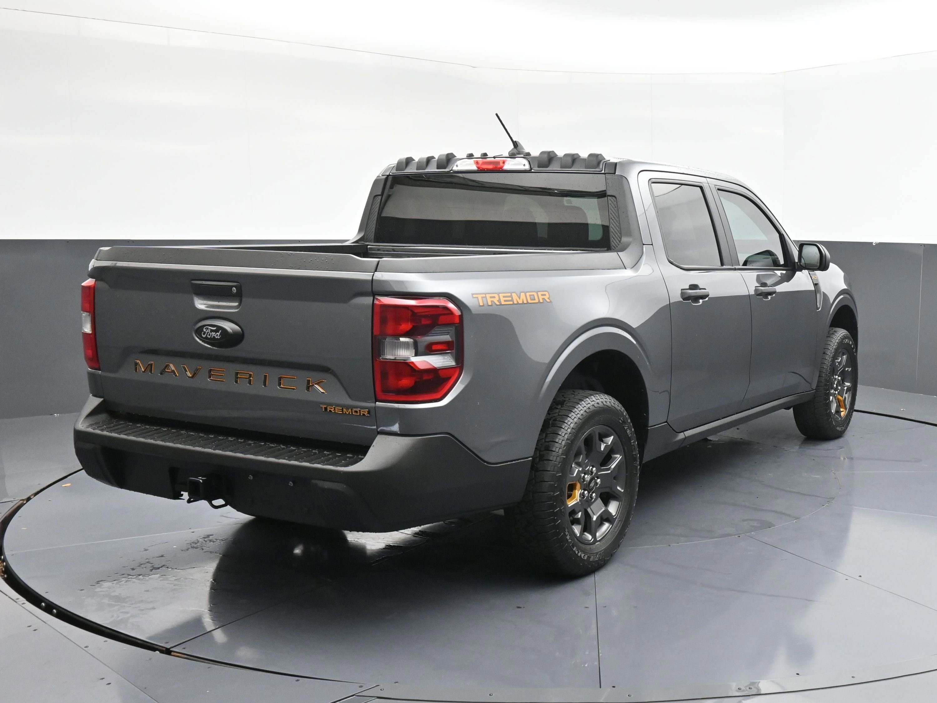 Used 2024 Ford Maverick Tremor w/ Tremor Off-Road Package AWD/4WD image 8