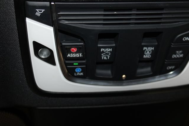 Used 2022 Acura MDX A-Spec AWD/4WD image 41