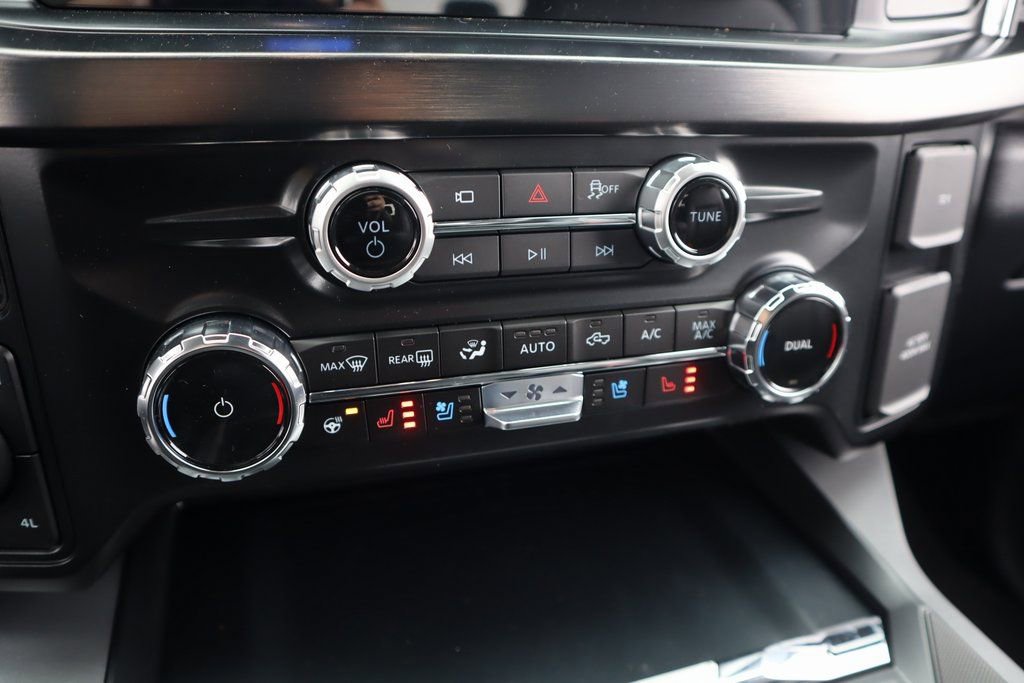 New 2026 Ford F250 Lariat w/ Chrome Package image 8