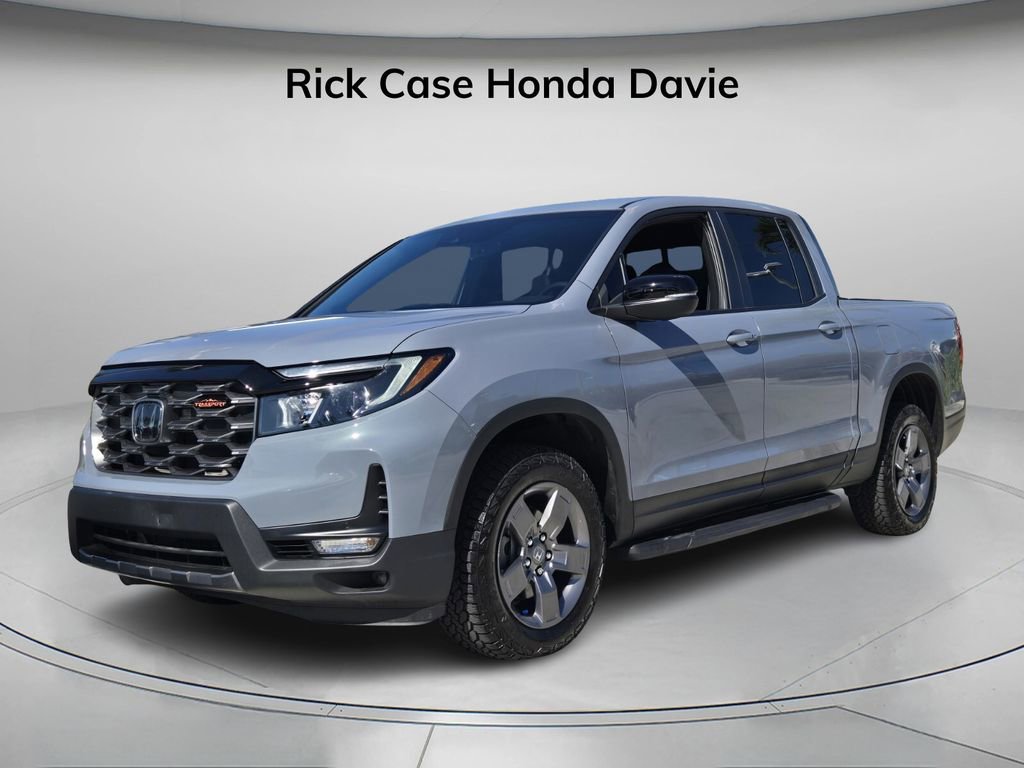 Certified 2025 Honda Ridgeline TrailSport image 8