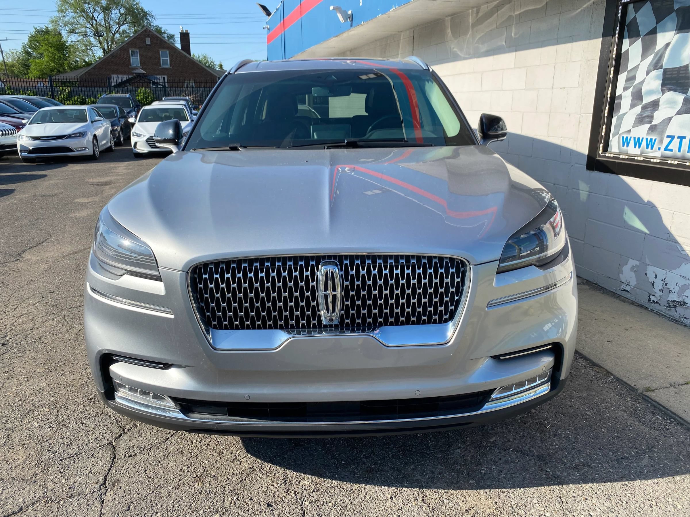 Used 2021 Lincoln Aviator Reserve w/ Elements Package Plus AWD/4WD image 5