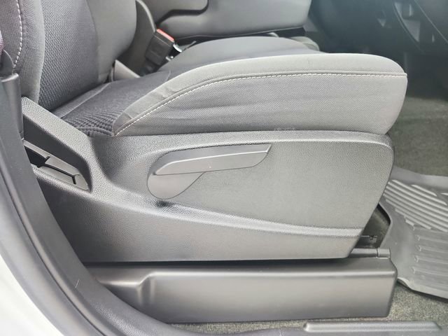 Used 2017 Chevrolet Silverado 1500 LT w/ All Star Edition image 38