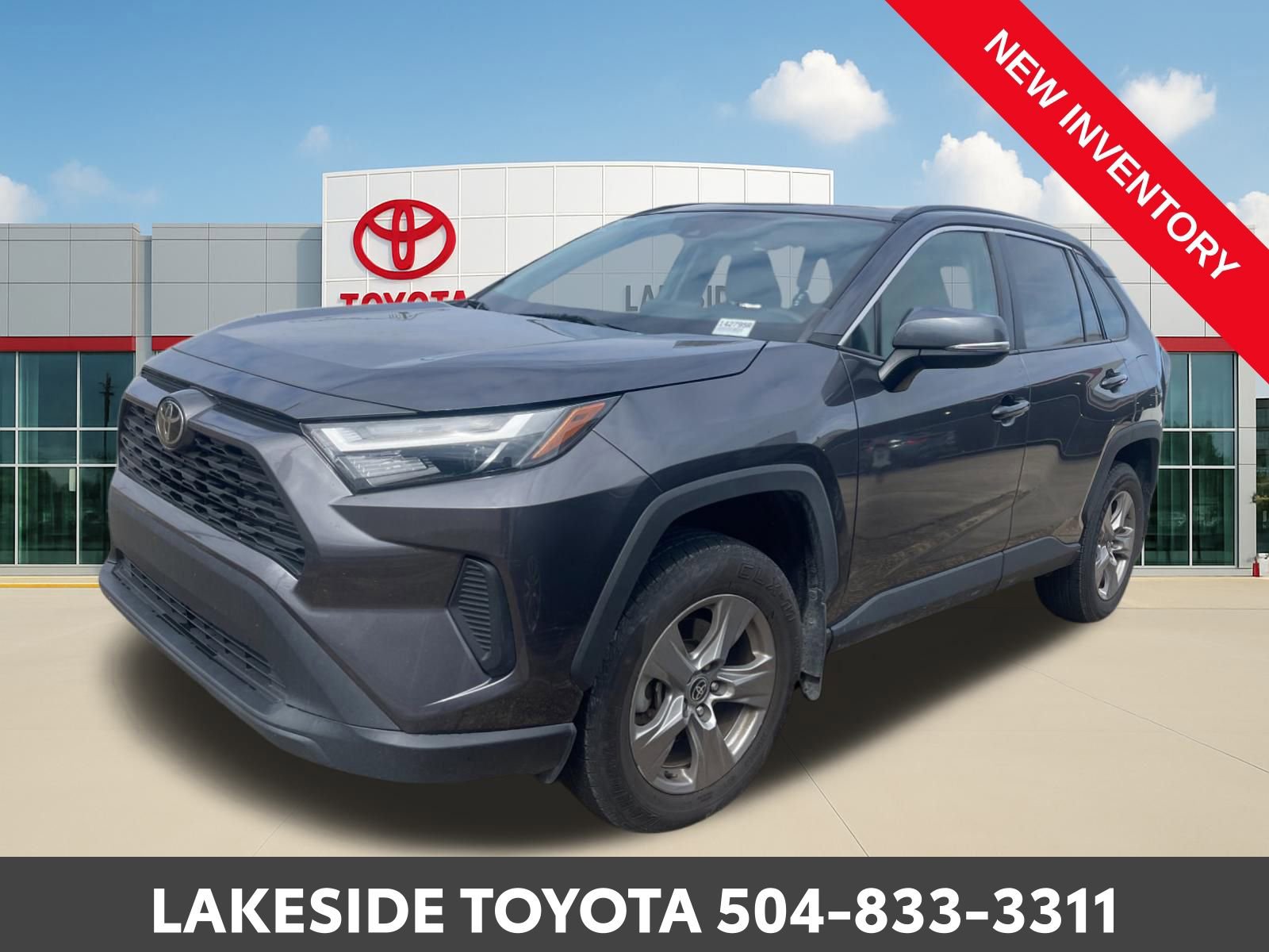 Used 2024 Toyota RAV4 XLE image 1