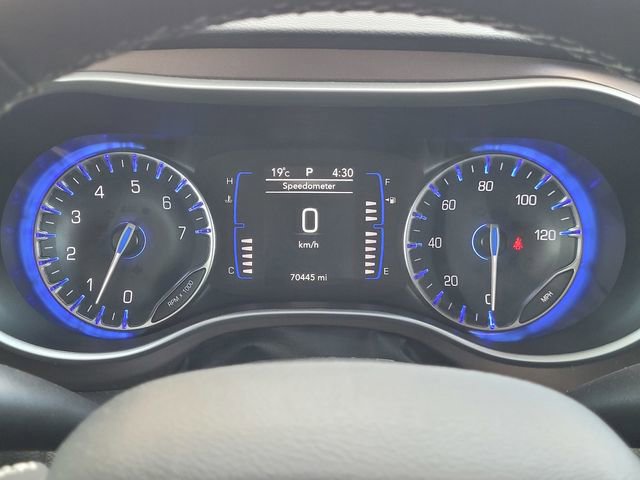 Certified 2023 Chrysler Voyager LX FWD image 8