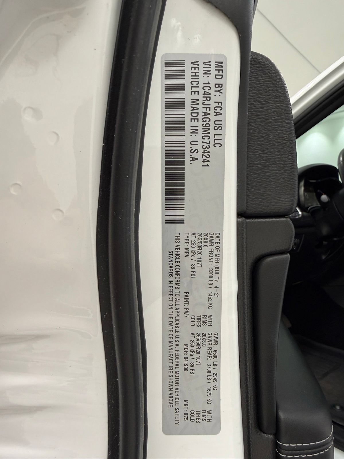 Used 2021 Jeep Grand Cherokee Freedom Edition AWD/4WD image 32