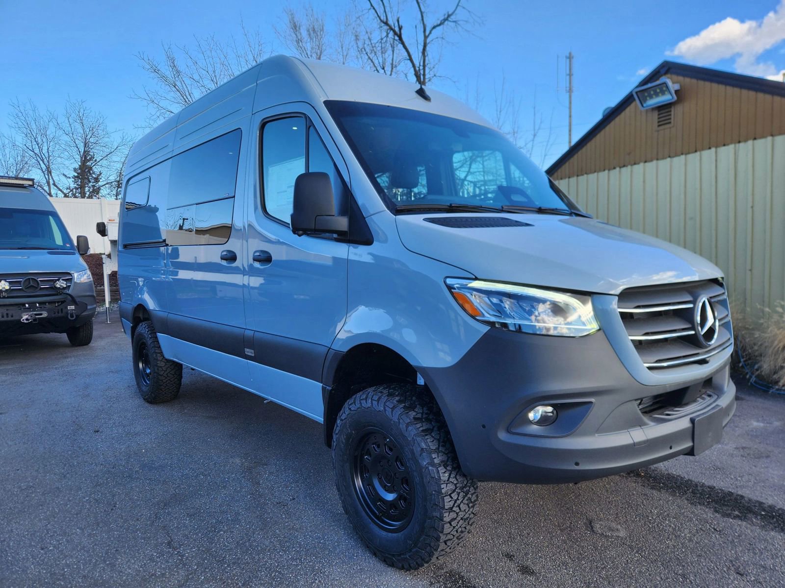 Used 2025 Mercedes-Benz Sprinter 2500 image 5