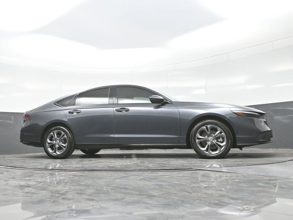 Used 2025 Honda Accord EX-L image 24