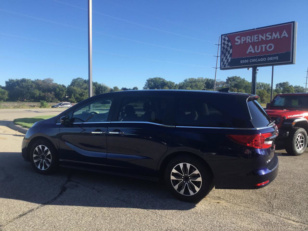 Used 2023 Honda Odyssey EX-L image 9