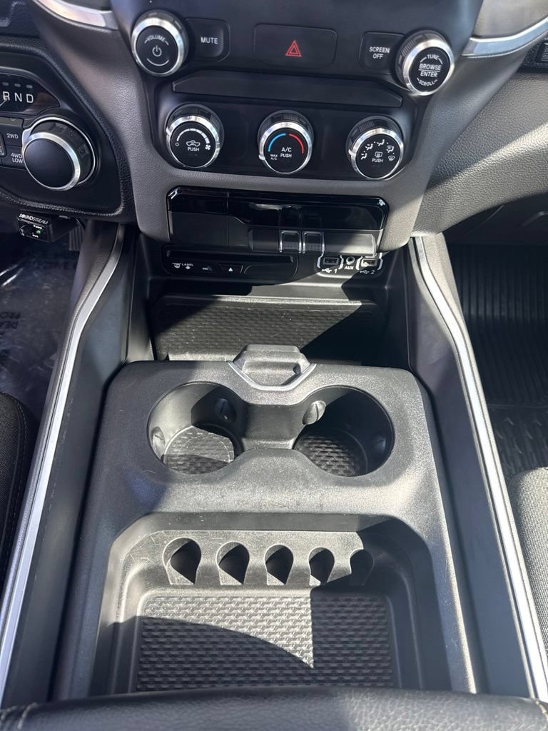 Used 2019 RAM 1500 Big Horn AWD/4WD image 9