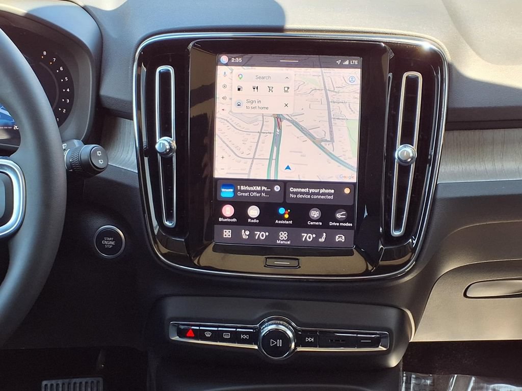 Certified 2023 Volvo XC40 B5 Ultimate w/ Climate Package AWD/4WD image 15