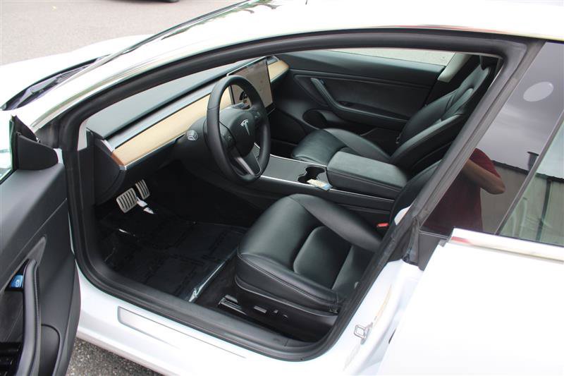 Used 2020 Tesla Model 3 Performance AWD/4WD image 9