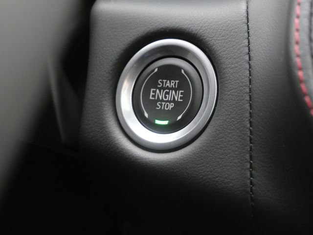 Used 2022 Chevrolet Suburban RST w/ Luxury Package AWD/4WD image 29