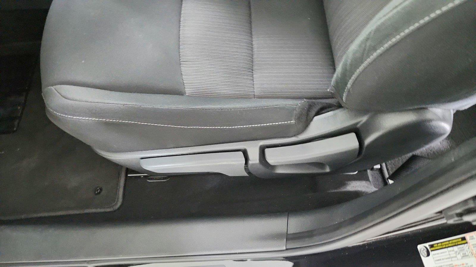Used 2025 Nissan Sentra SV FWD image 18