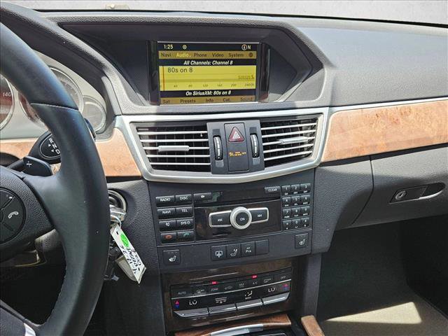 Used 2012 Mercedes-Benz E 350 4MATIC Sedan image 13