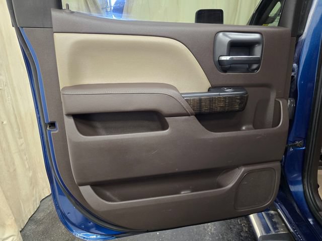 Used 2015 GMC Sierra 2500 Denali w/ Duramax Plus Package AWD/4WD image 29