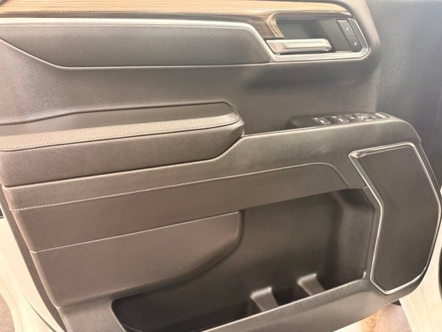 Used 2023 Chevrolet Silverado 1500 RST AWD/4WD image 10