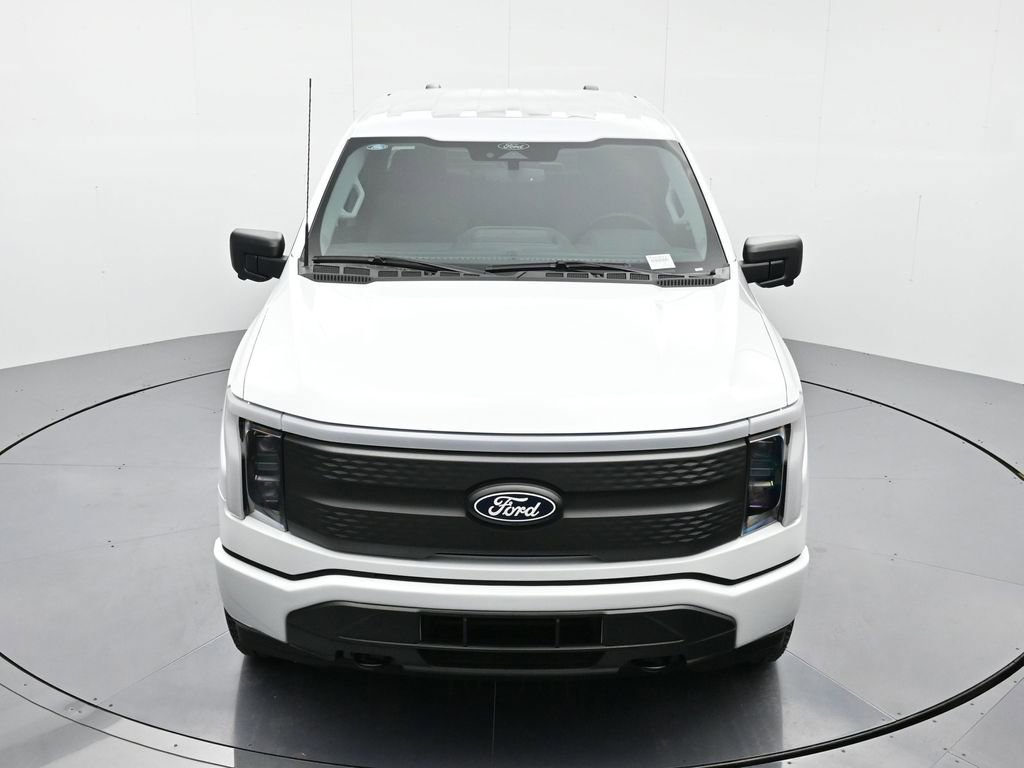 New 2025 Ford F150 Lightning XLT image 33