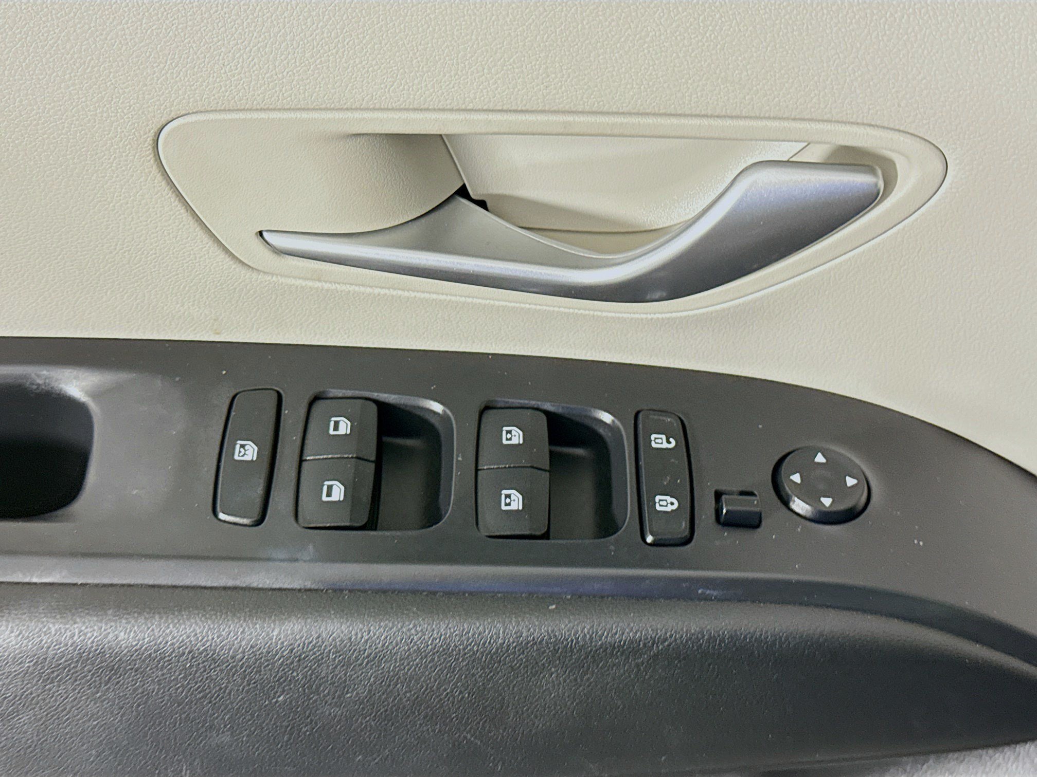 Used 2023 Hyundai Tucson SEL FWD image 24