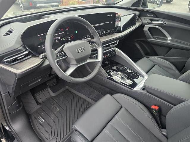 Used 2025 Audi Q5 Premium Plus AWD/4WD image 12